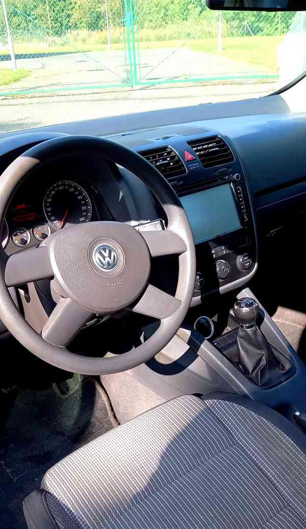 Volkswagen GOLF V 1.9 TDI Chiptuning 107 kw - foto 12