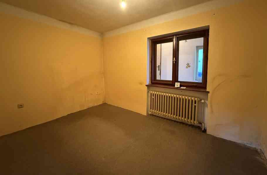 NABÍDKA PRODEJE JEDNOTKY 3+1  V OBCI HRUŠOVANY U BRNA  - foto 4