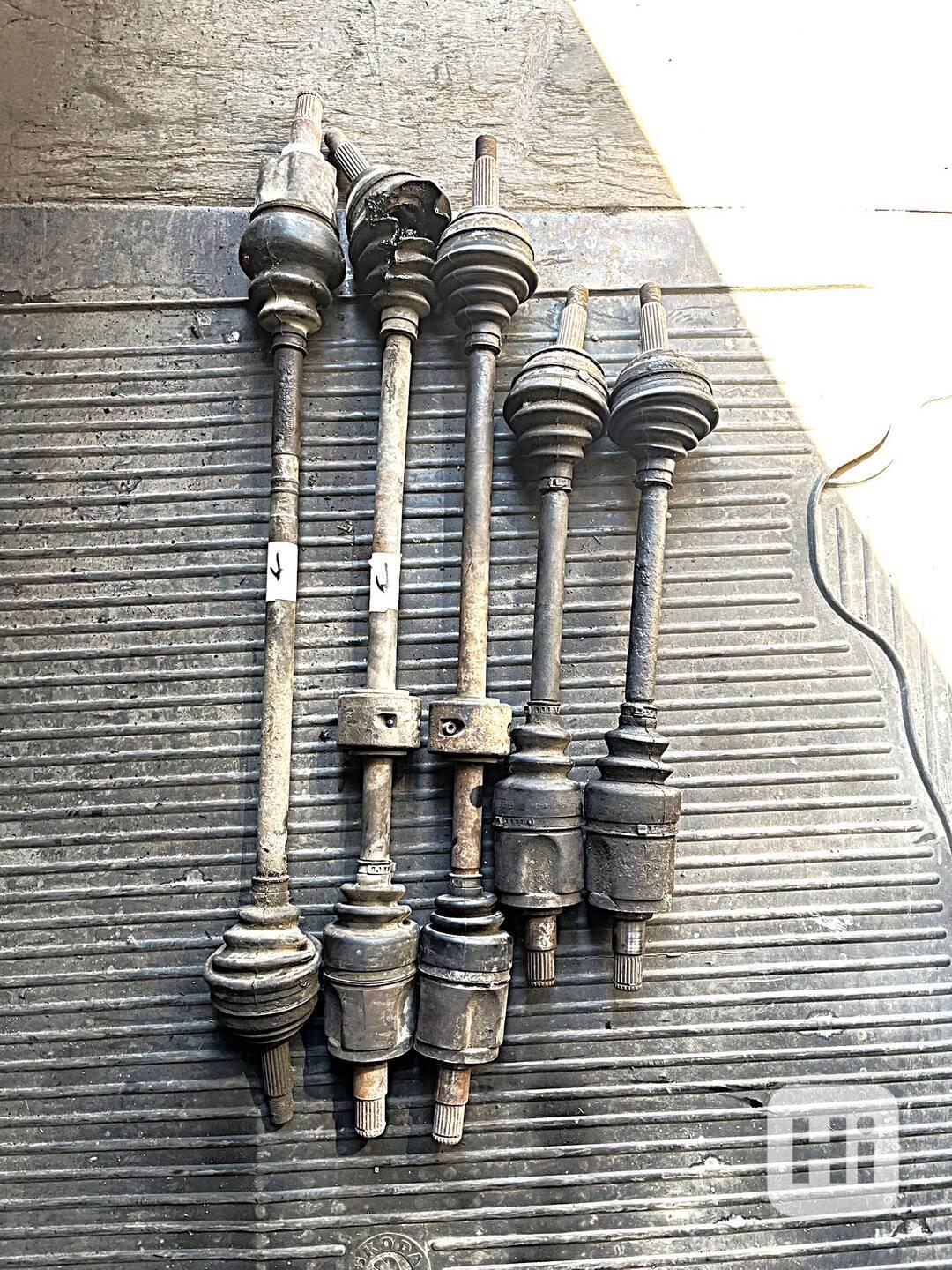 Poloosy na Škoda FELICIA 5ks - foto 1
