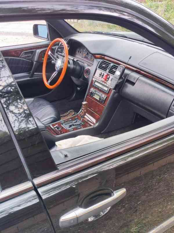 Mercedes-Benz Ostatní W210 280 V6 - foto 9