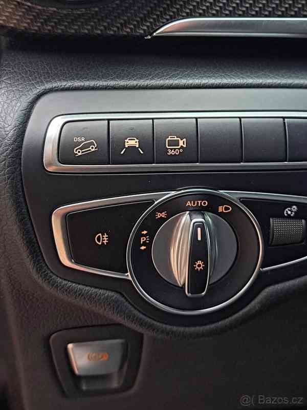 Mercedes-Benz Třídy V 300d AMG Avantgarde - foto 11