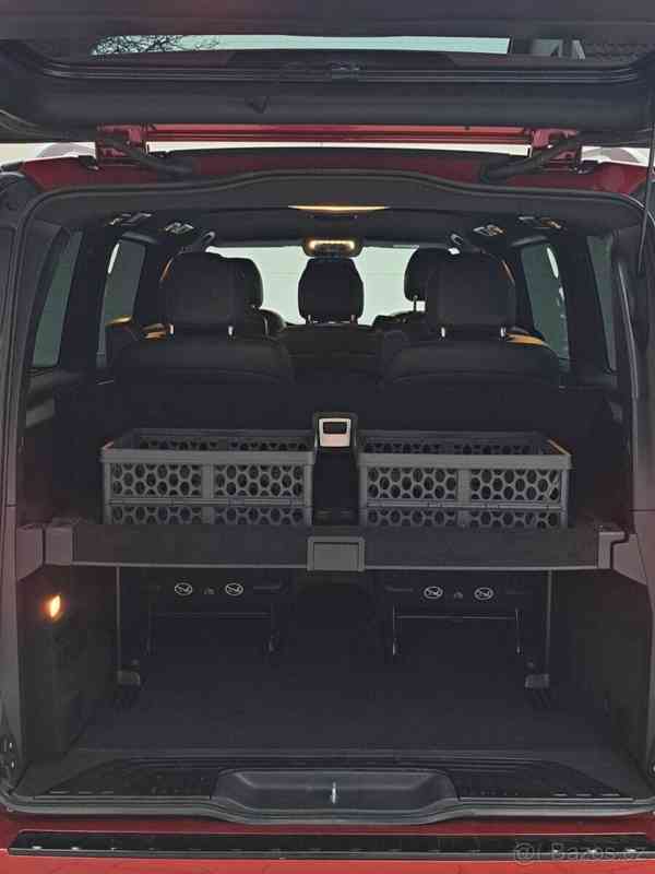 Mercedes-Benz Třídy V 300d AMG Avantgarde - foto 18