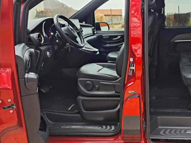 Mercedes-Benz Třídy V 300d AMG Avantgarde - foto 13