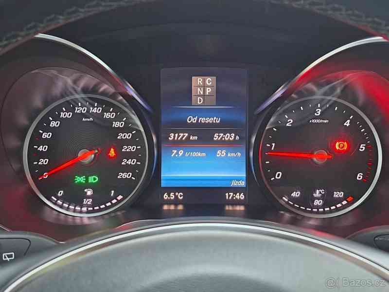 Mercedes-Benz Třídy V 300d AMG Avantgarde - foto 20