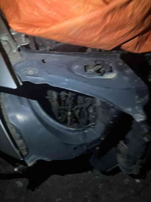 MB GL 164 PLECHY-KAROSERIE - foto 11