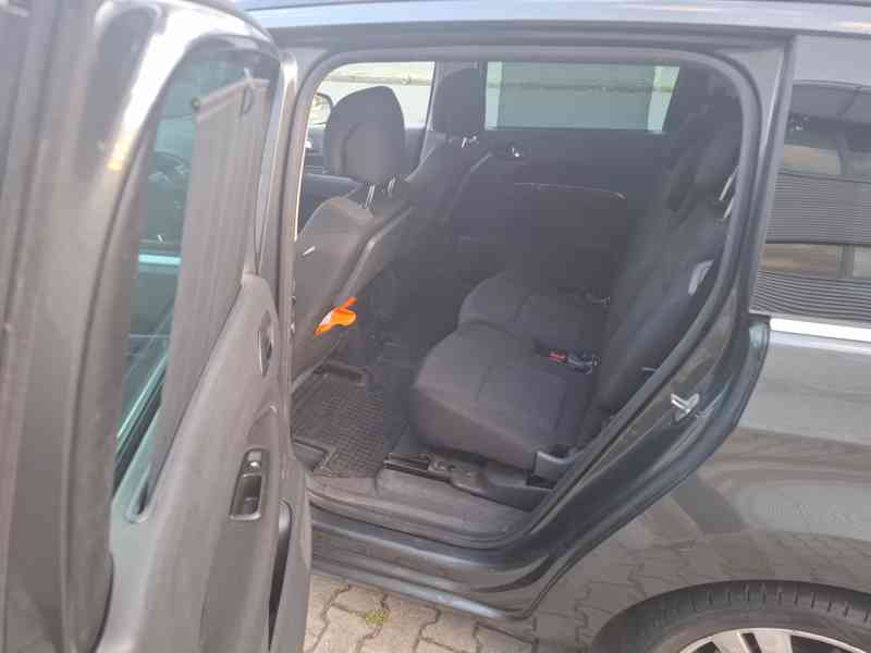 Peugeot 5008 1.6hdi  - foto 9