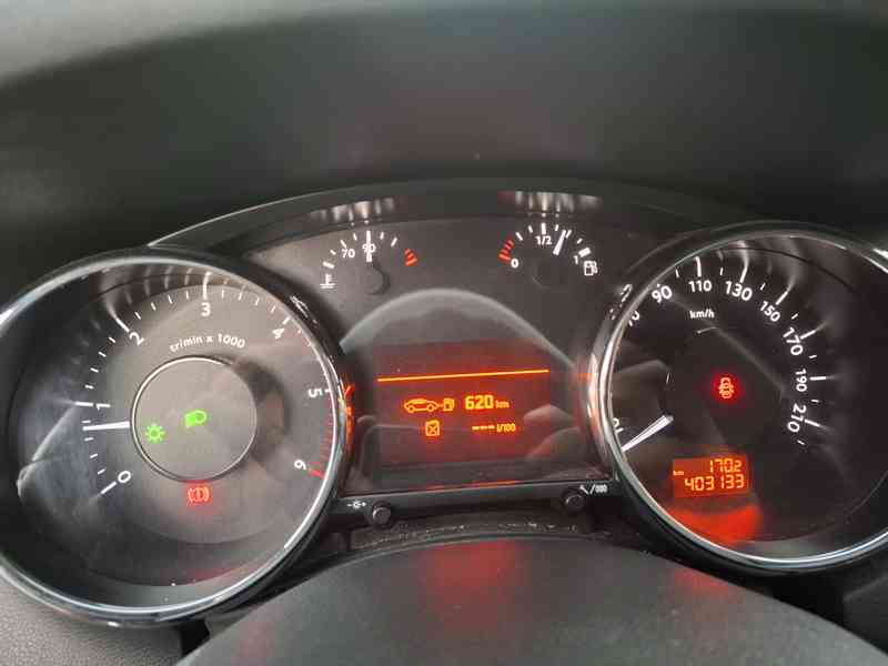 Peugeot 5008 1.6hdi  - foto 14