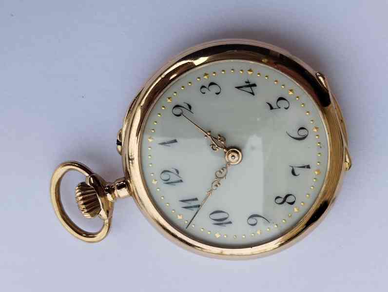 Krásné 14K zlaté kapesní hodinky s gravirováním, funkčni