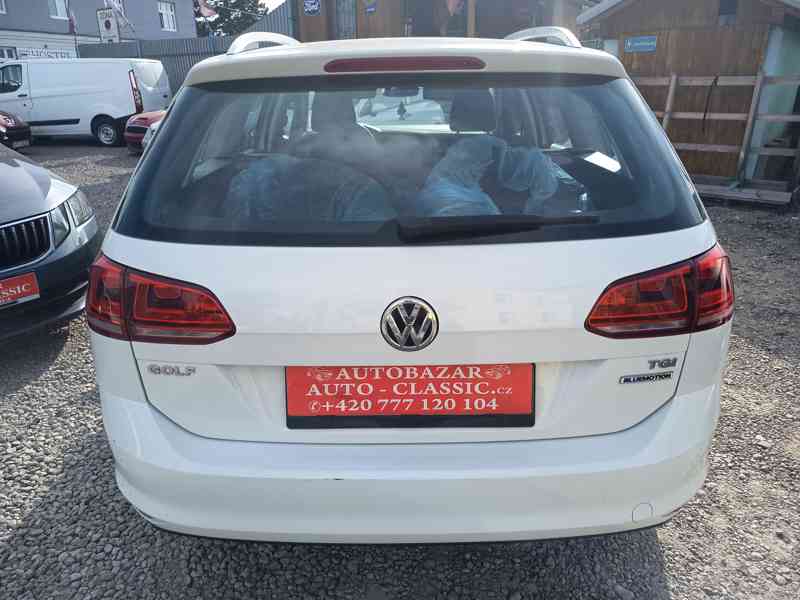 VOLKSWAGEN Golf Variant 1,4TGI Bluemotion ČR  - foto 21