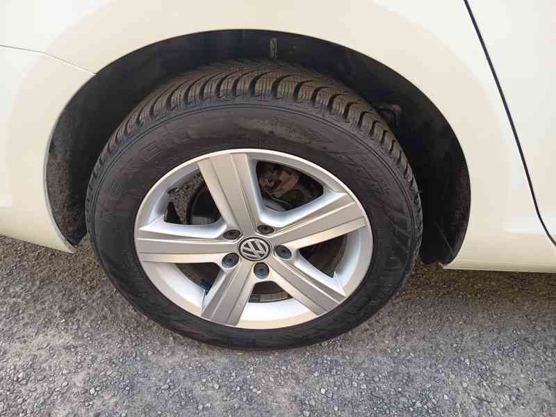 VOLKSWAGEN Golf Variant 1,4TGI Bluemotion ČR  - foto 19