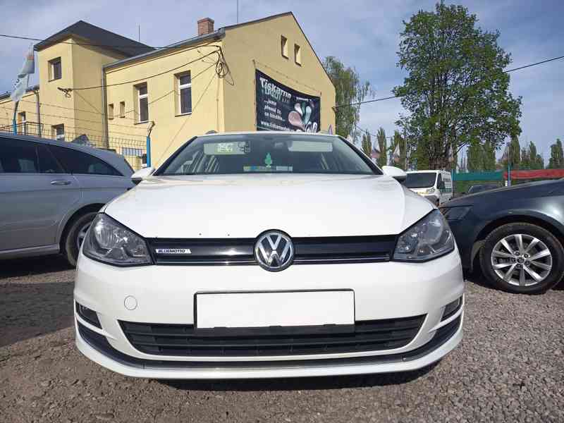 VOLKSWAGEN Golf Variant 1,4TGI Bluemotion ČR  - foto 6