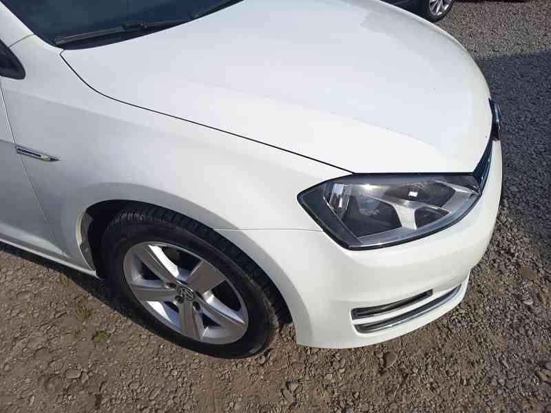 VOLKSWAGEN Golf Variant 1,4TGI Bluemotion ČR  - foto 4