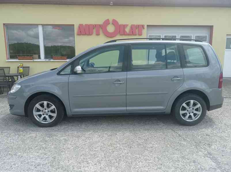 Volkswagen Touran 2.0 TDI 103kW/DSG/Tažné/Výhřev - foto 6