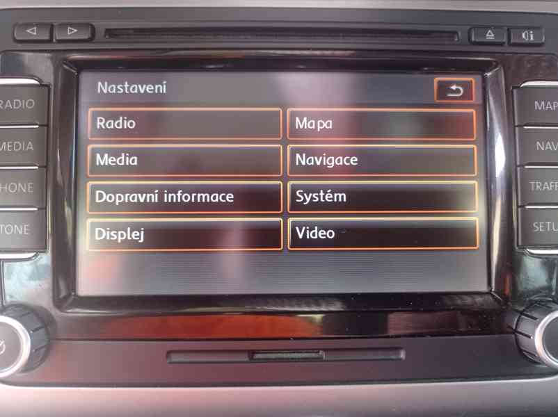 Volkswagen Touran 2.0 TDI 103kW/DSG/Tažné/Výhřev - foto 28