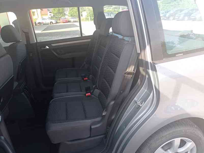 Volkswagen Touran 2.0 TDI 103kW/DSG/Tažné/Výhřev - foto 11