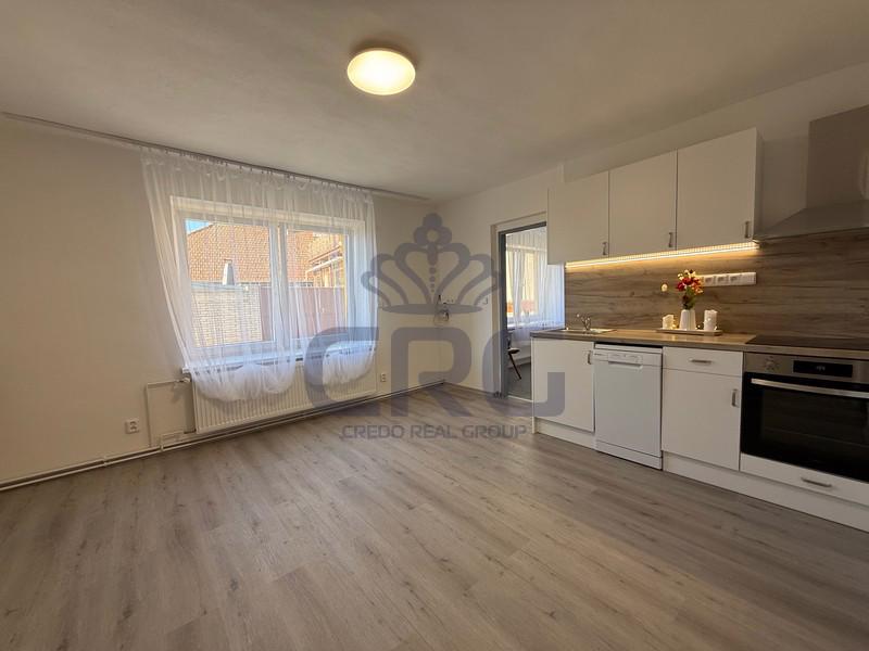 NABÍDKA PRONÁJMU  RODINNÉHO DOMU 4+1 O CP 181,52 M2, ČEBÍN - foto 5