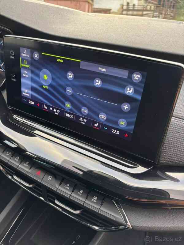 Škoda Octavia 1,5   TSI e-TEC 110kw Mild-Hybrid - foto 8