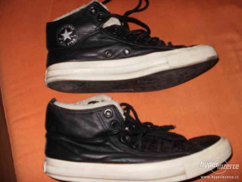 Prodám zimní pánskou obuv Converse - foto 2