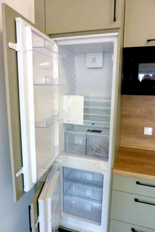 Pronájem bytu 2+kk, 81m2 Brno, Nové sady, parkovací místo - foto 5