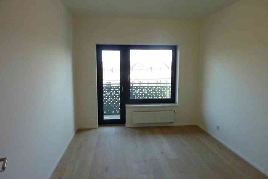 Pronájem bytu 2+kk, 81m2 Brno, Nové sady, parkovací místo - foto 12