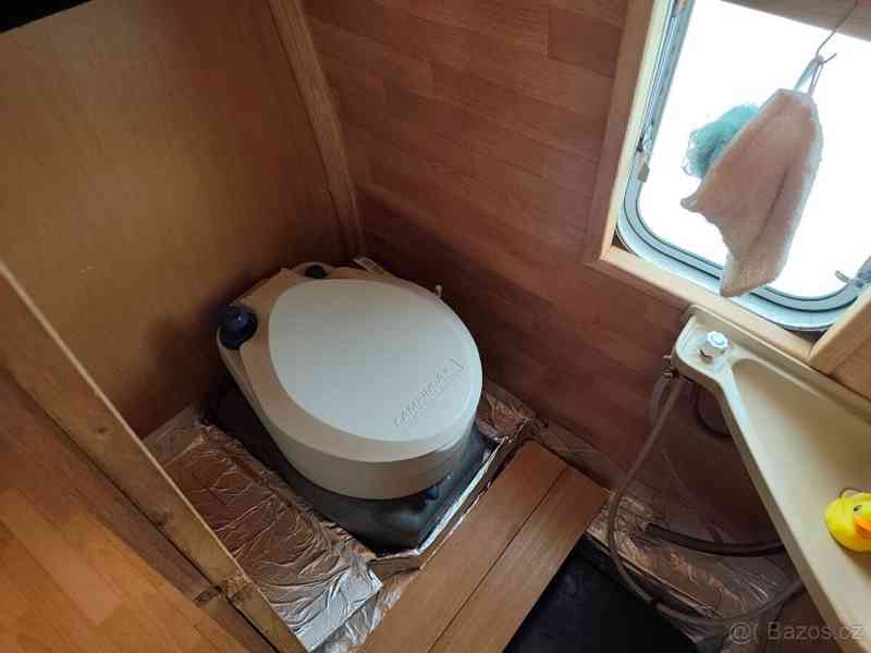 Iveco Daily Obytná dodávka - foto 18