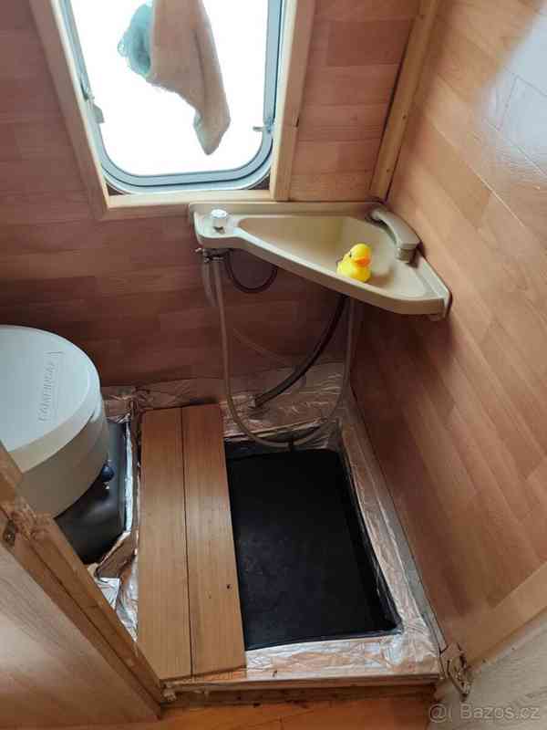 Iveco Daily Obytná dodávka - foto 19