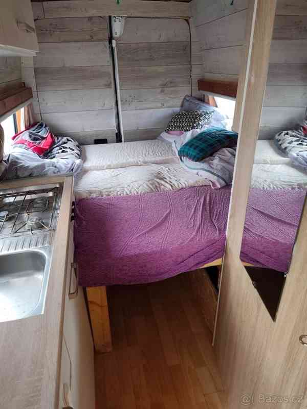 Iveco Daily Obytná dodávka - foto 11