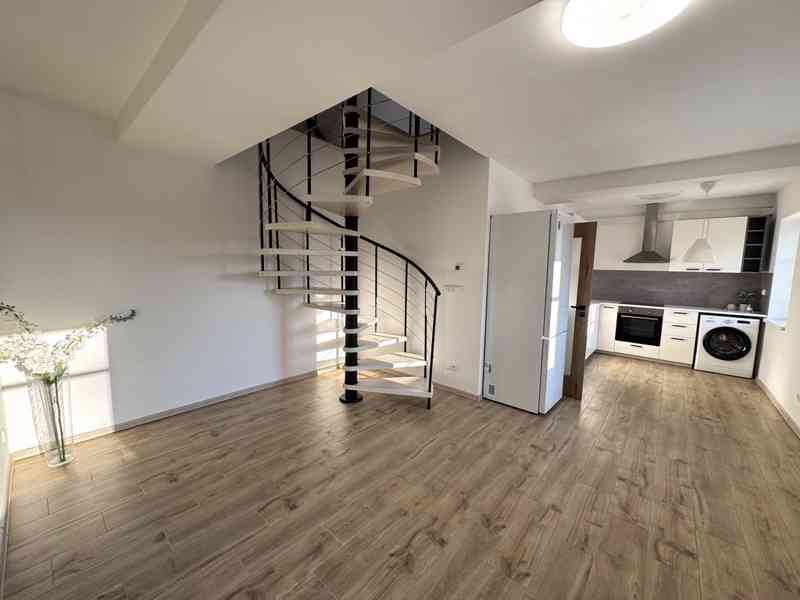 PRONÁJEM MEZONETOVÉHO BYTU 3+KK (64,49 M²), ROSTĚNICE - foto 3