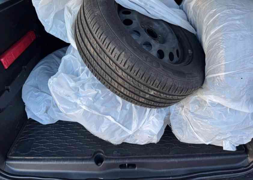 Peugeot Rifter, 1.5BlueHDI LIVE 5 MÍST - foto 8