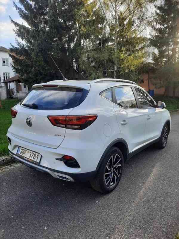 MG ZS 1,0   Exklusive, automat, možný odpo - foto 5