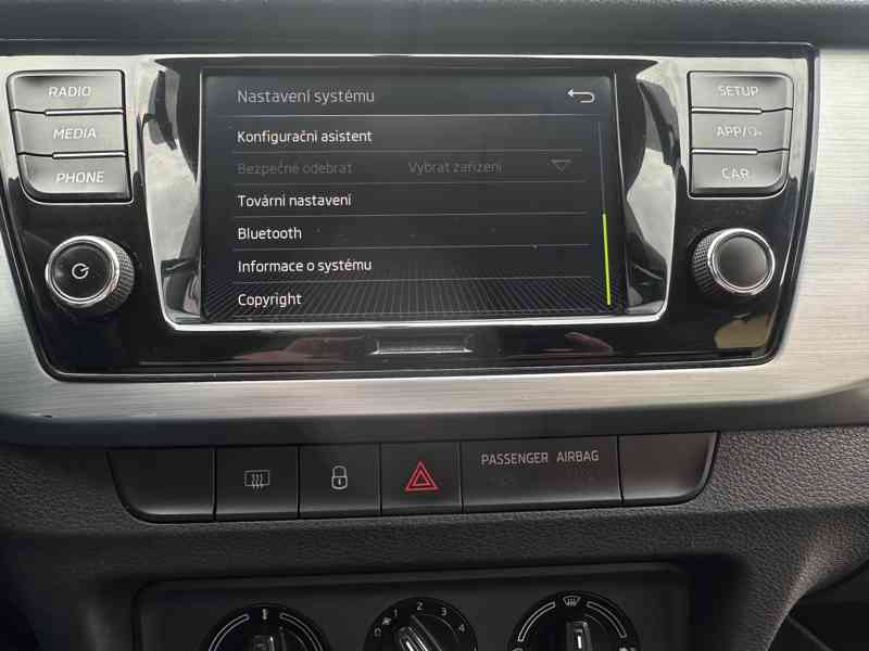 Škoda Fabia 1.0 TSi 70kW/1MAJ/Serv.Knih - foto 28