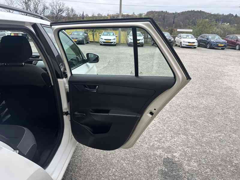 Škoda Fabia 1.0 TSi 70kW/1MAJ/Serv.Knih - foto 19