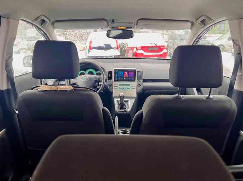 Toyota Corolla Verso 1.8i Edition benzín 95kw - foto 11