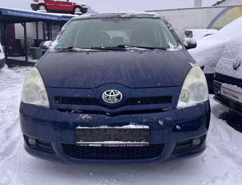 Toyota Corolla Verso 1.8i Edition benzín 95kw - foto 7