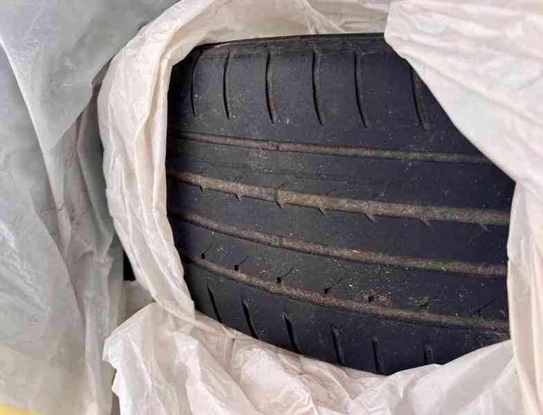 Toyota Corolla Verso 1.8i Edition benzín 95kw - foto 8