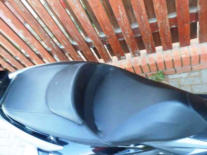 Kymco Xciting 400i ABS - foto 28