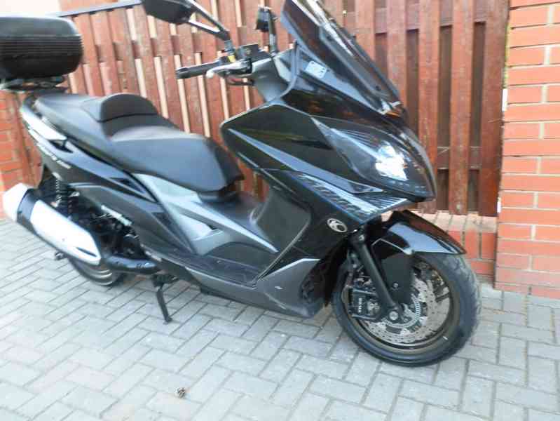 Kymco Xciting 400i ABS - foto 18