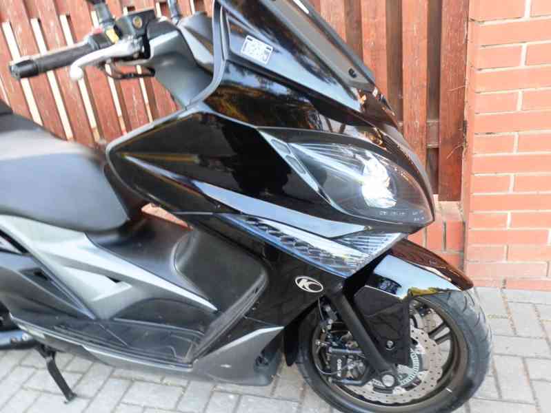Kymco Xciting 400i ABS - foto 9