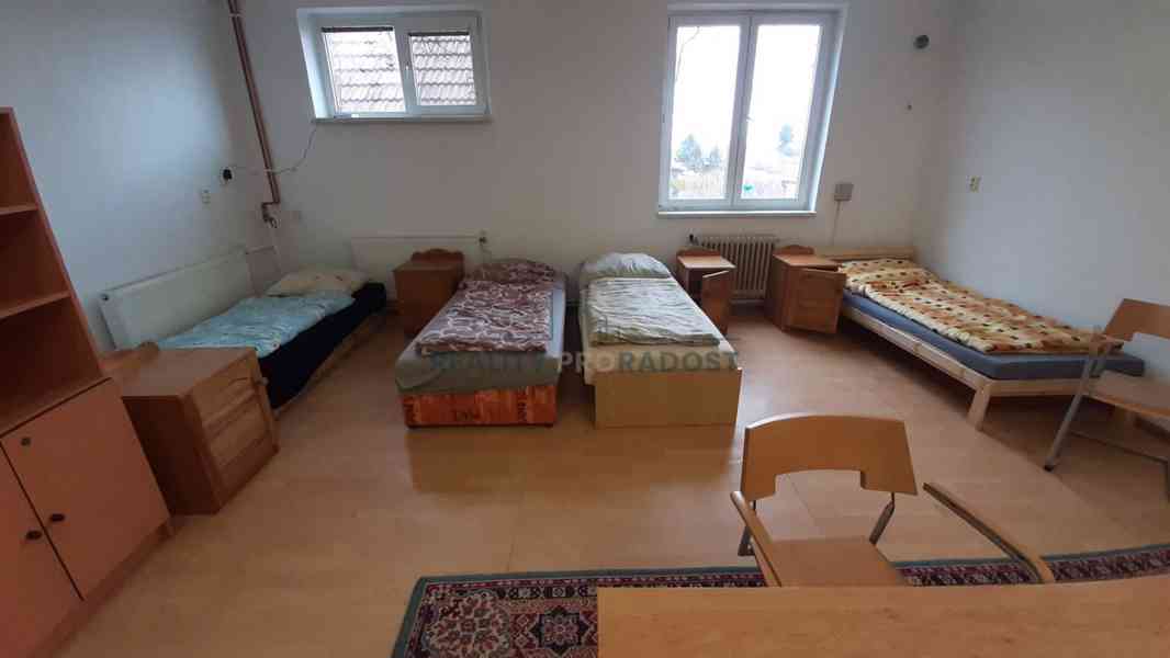 PRONÁJEM BYTU 1+KK 52m2 - VESELICE - VAVŘINEC   - foto 4