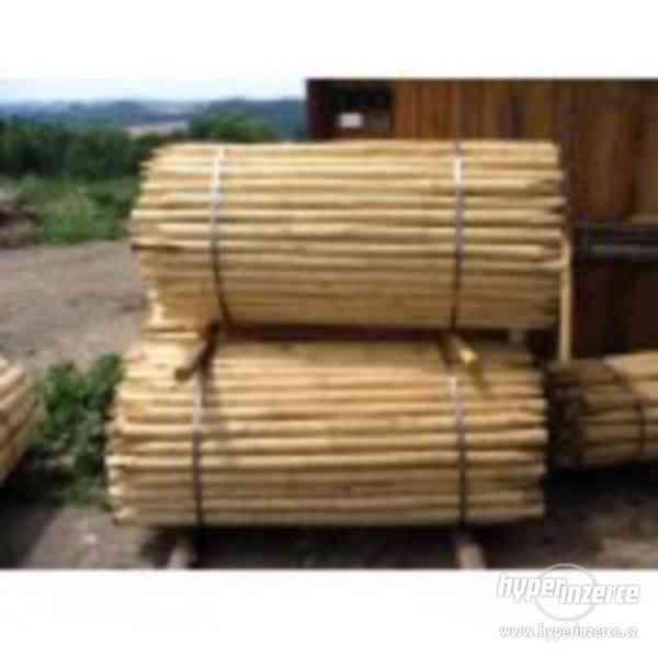 Stavební řezivo, palivové dřevo a dřevěné kůly - foto 1