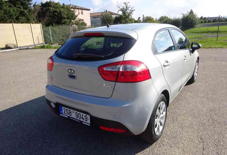 Kia Rio 1.4i r.v.2012 (80 kw) Koupeno v ČR  - foto 4