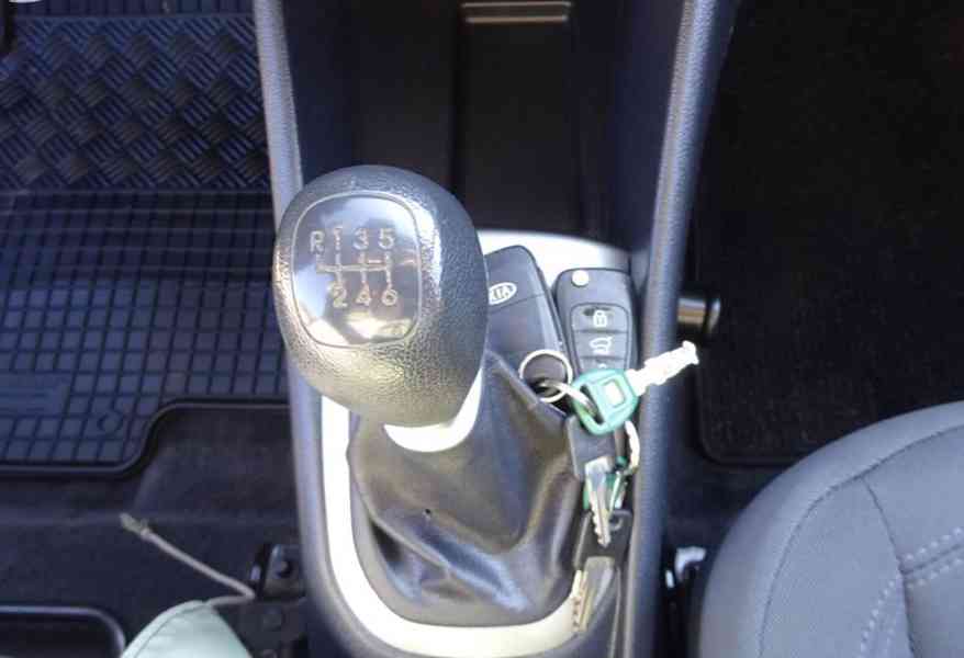 Kia Rio 1.4i r.v.2012 (80 kw) Koupeno v ČR  - foto 11