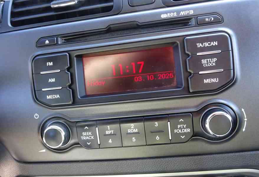 Kia Rio 1.4i r.v.2012 (80 kw) Koupeno v ČR  - foto 9
