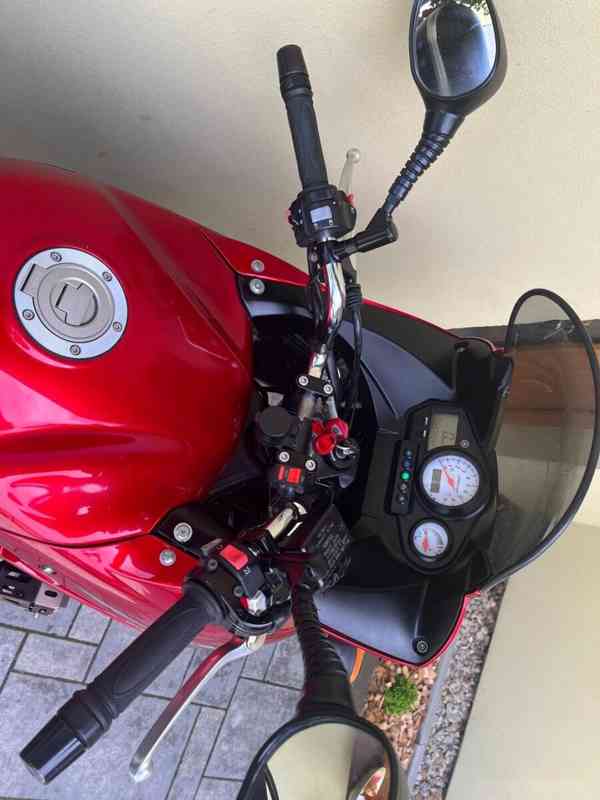 Yamaha TDM 900 - foto 8