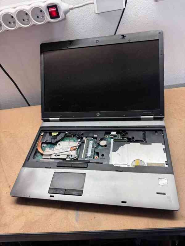 Predám pokazený notebook na náhradné diely zn.HP 6555b. - foto 6