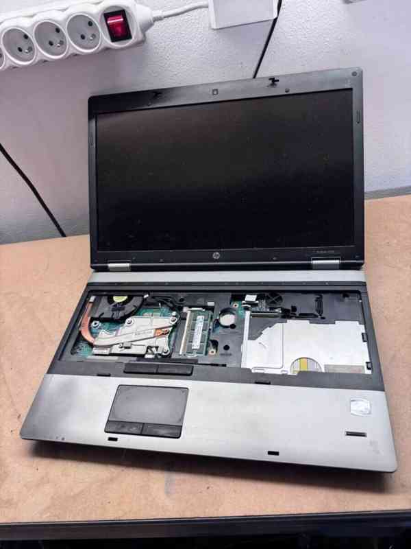 Predám pokazený notebook na náhradné diely zn.HP 6555b. - foto 4