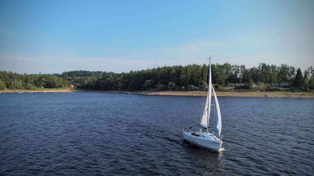 Pronájem plachetnic na Orlické přehradě - foto 2