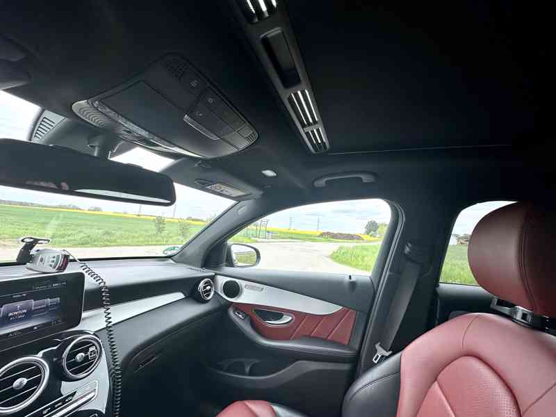 Mercedes GLC coupé 220d AMG packet. Najeto pouze 58tis km! - foto 6