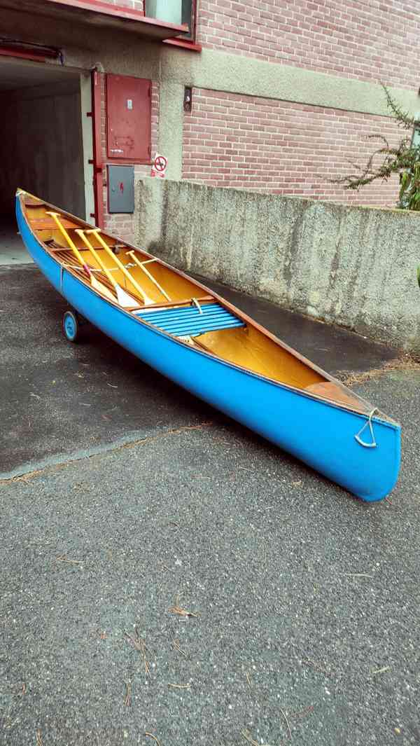 Laminátová cestovní kanoe - foto 4