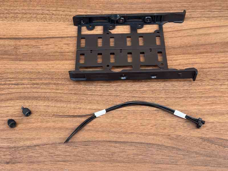 LEVNĚ! — Počítačová skříň SilentiumPC Regnum RG4T Pure Black - foto 24